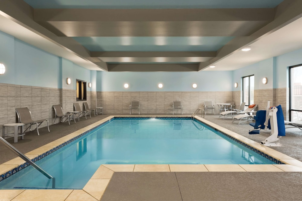 Hampton Inn Spring Hill TN - photo 21