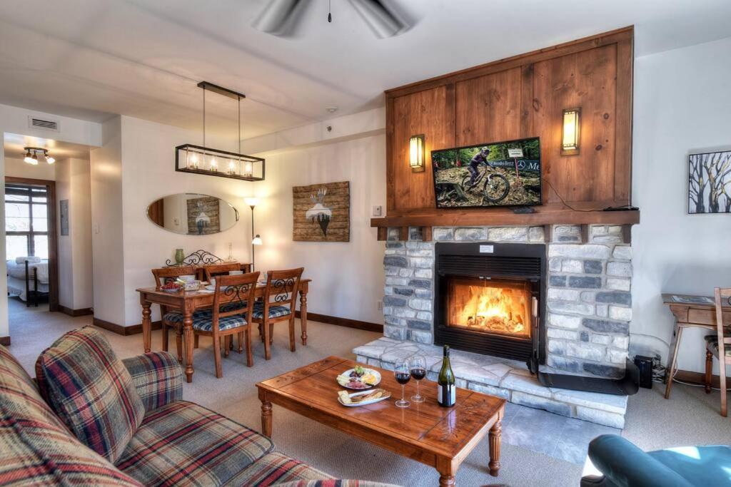 Tremblant Les Eaux C2 - carbon neutral hotel in Mont-Tremblant