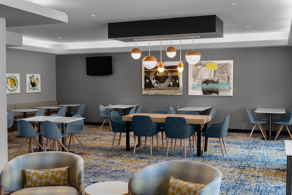 TownePlace Suites by Marriott Denver Airport at Gateway Park - photo 27