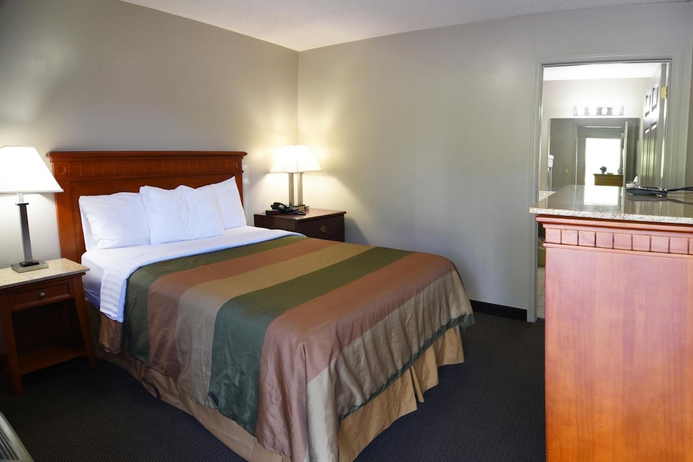 Lynchburg Country Inn - photo 9