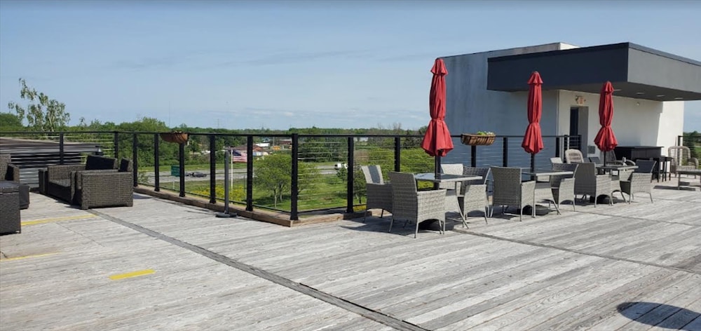 Holiday Inn Express Grand Island Niagara Falls by IHG - photo 65