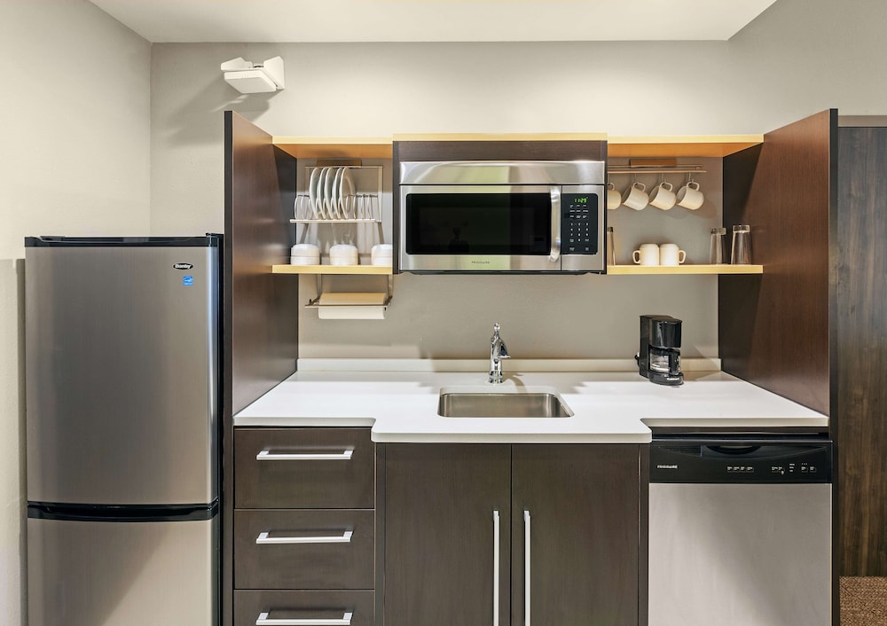 Home2 Suites by Hilton Gonzales LA - photo 14