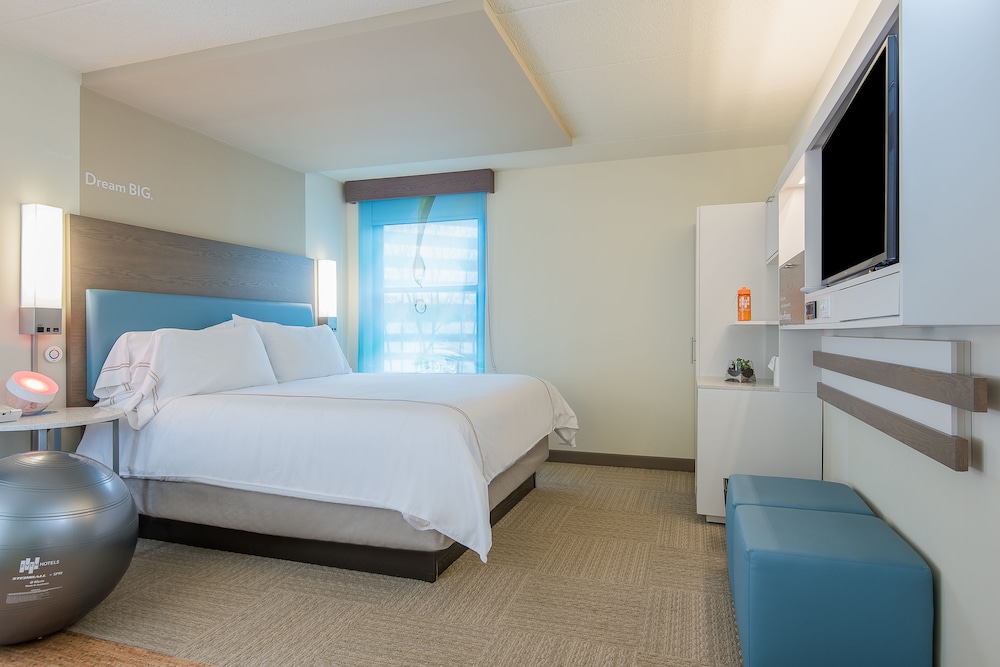 Even Hotel Norwalk By Ihg - photo 11