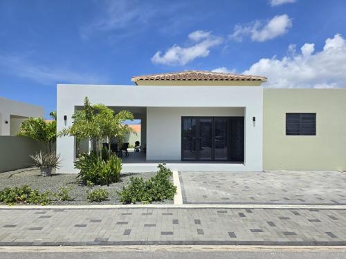 La Cesarina - carbon neutral hotel in Willemstad