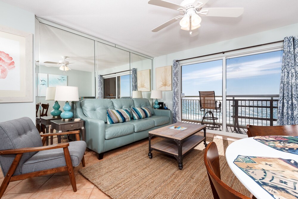Pelican Isle 504 Seabreeze Heights — Fort Walton Beach