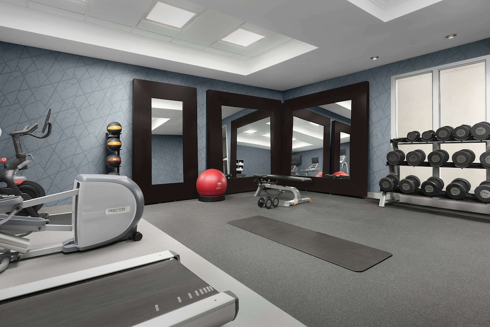 Homewood Suites by Hilton Reading - photo 32