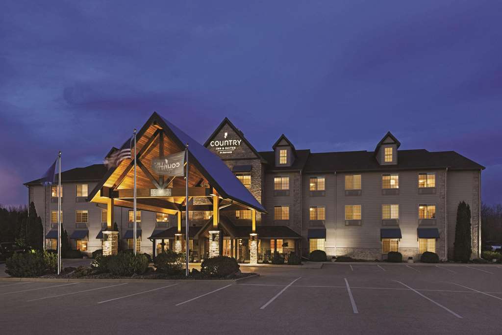 Country Inn & Suites by Radisson Green Bay North WI - photo 2