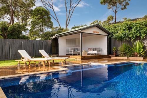 The Navigator With Heated Pool And Spa — Mccrae