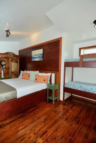 Kalani Hawaii Private Lodging - photo 136