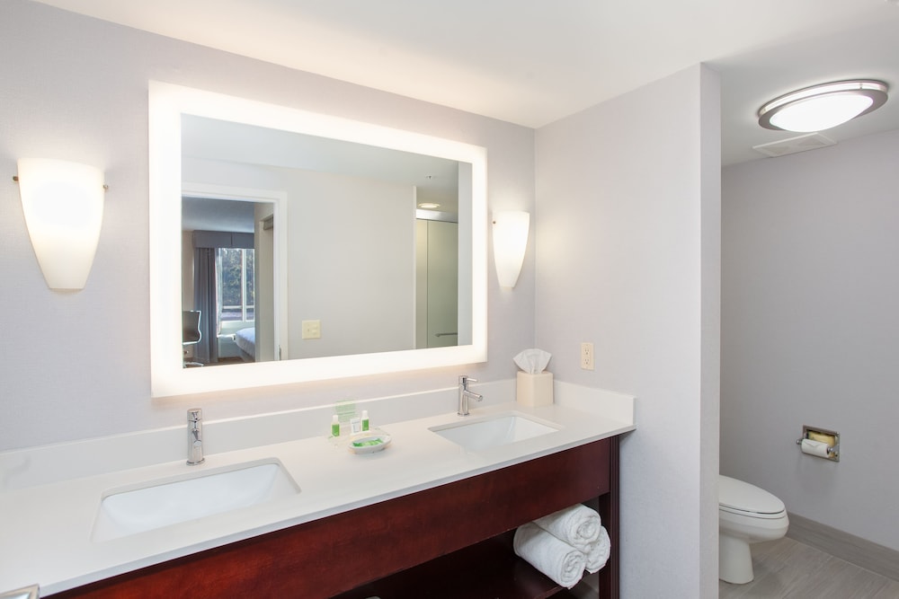 Holiday Inn Hotel & Suites Tallahassee Conference Ctr N by IHG - photo 19