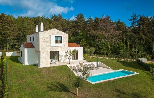 Villa Venus — 4-Star Luxury Hotel in Visignano, Croatia