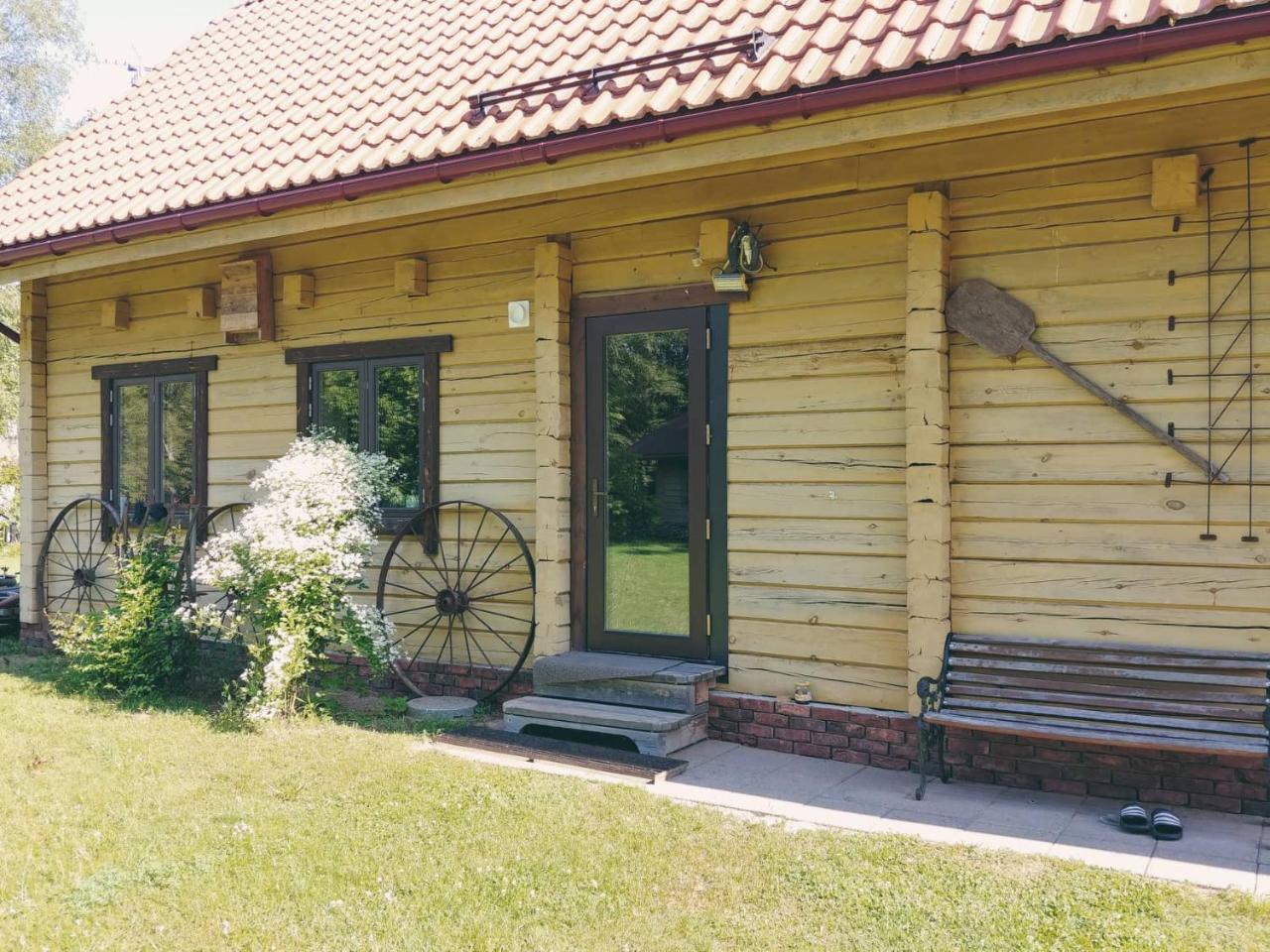 Uab Ligis - carbon neutral hotel in Unknown City