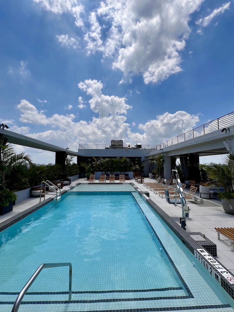 Moxy Miami Wynwood - photo 38