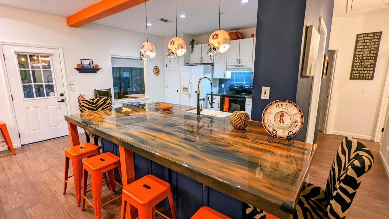 Auburn Alumni House on 20 acres — 4-Star Luxury Hotel in Salem, United States