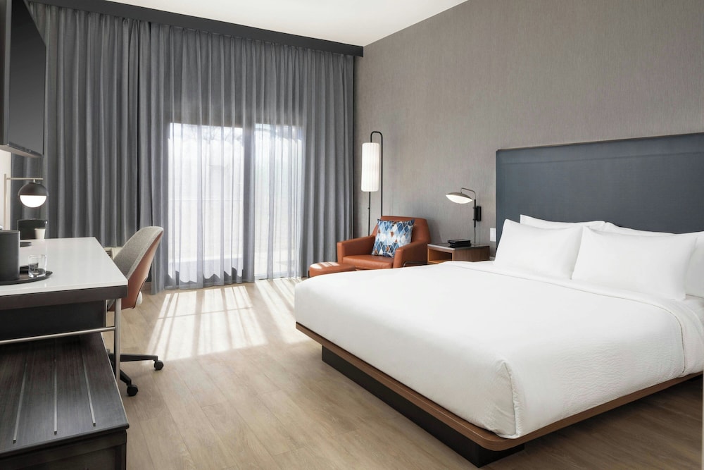 Courtyard by Marriott Farmington - photo 11