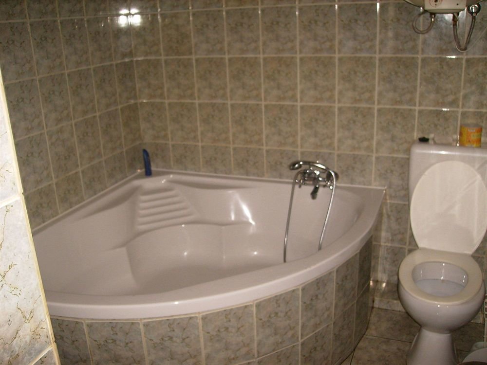 Ararat in Rava-Rus'ka, Ukraine