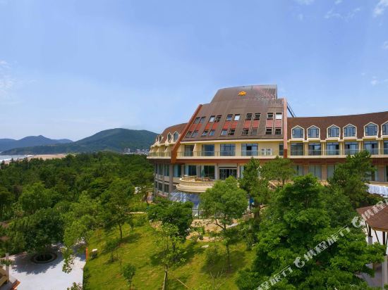 Golden Sands Holiday Hotel in Zhoushan, People's Republic of China