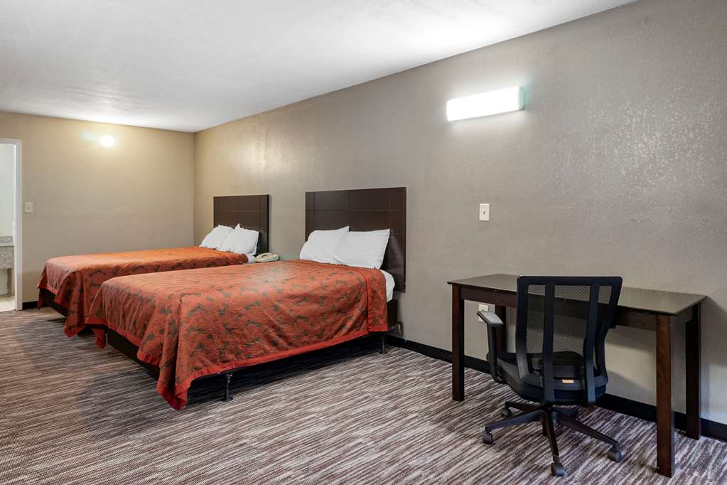 Rodeway Inn Clearwater Largo - photo 14