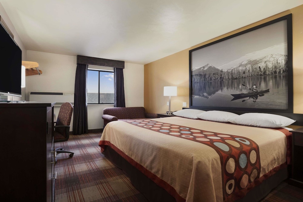 Super 8 by Wyndham Idaho Falls - photo 17