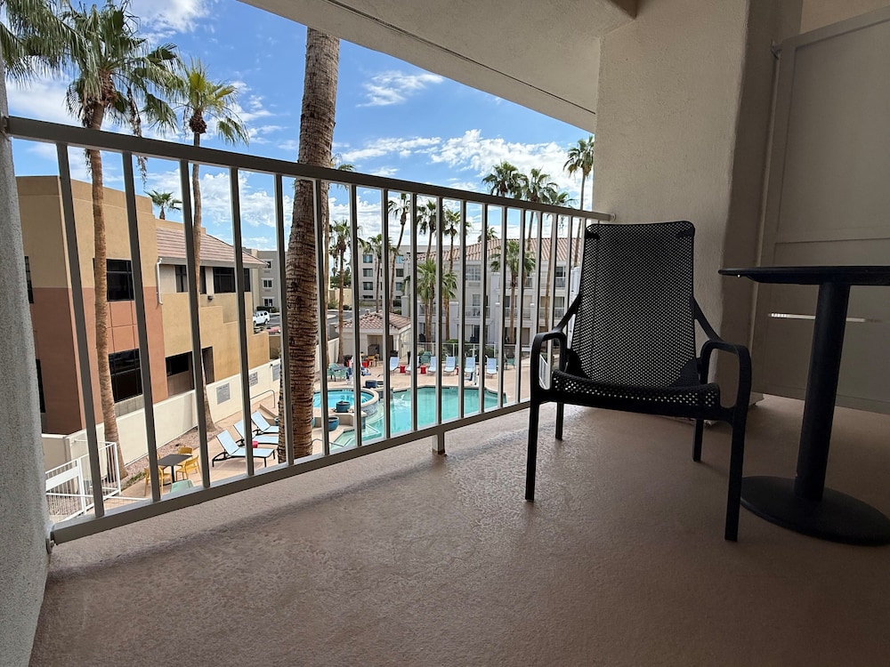 Home2 Suites by Hilton Scottsdale Old Town - photo 31