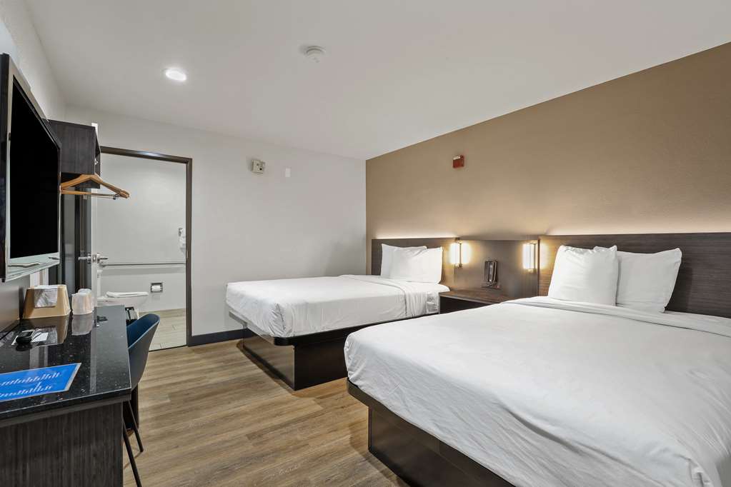 Studio 6 Suites Escondido CA - photo 17