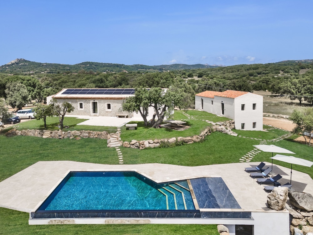 Uddastri Retreat in Arzachena, Italy