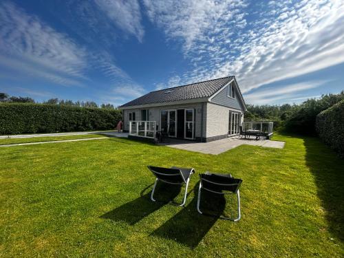 Zandloper Orchis 27 in Den Helder, Netherlands