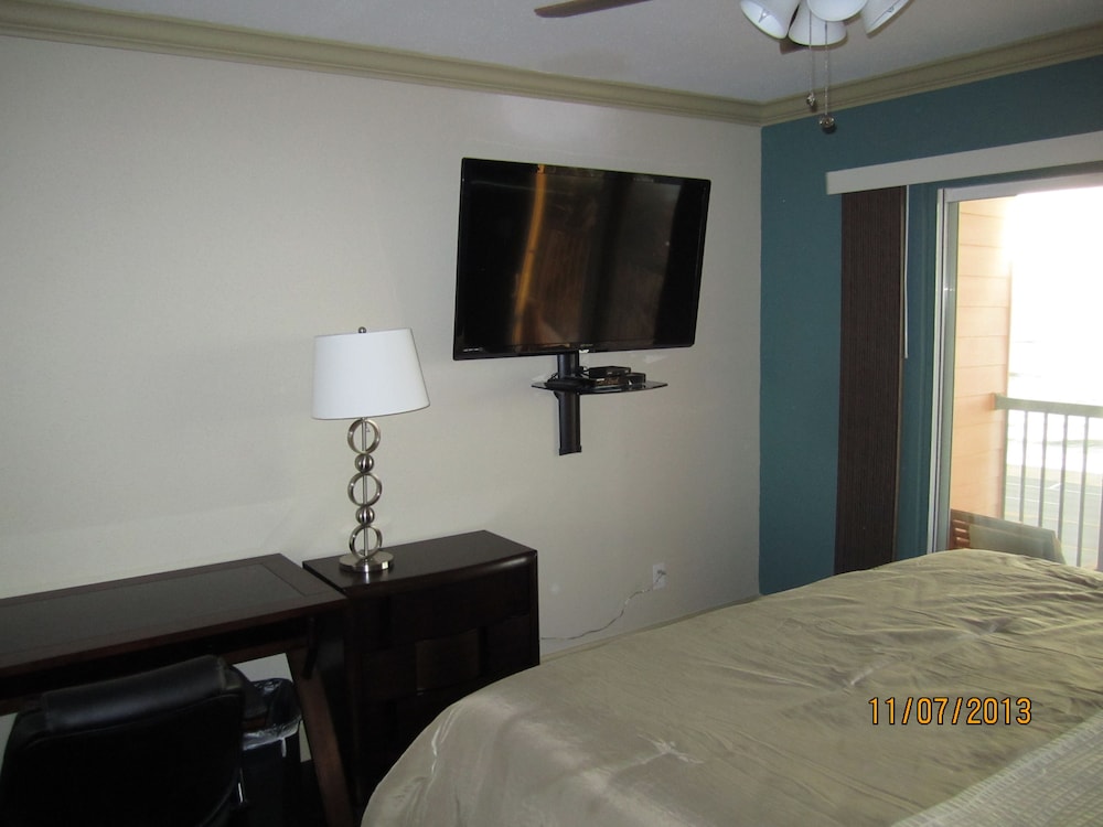 The Maravilla Resort Condo - photo 9