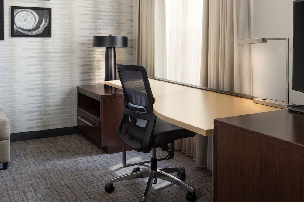 Residence Inn by Marriott Kansas City at The Legends - photo 9