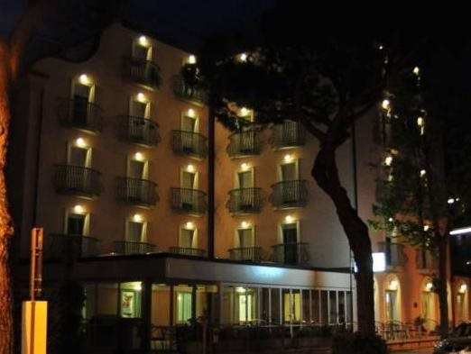 Hotel Laura — Cesenatico — photo 5