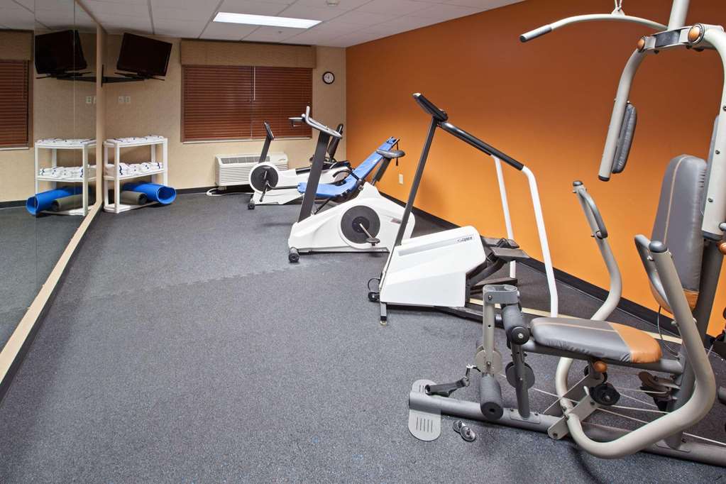 Country Inn & Suites by Radisson Lansing MI - photo 23
