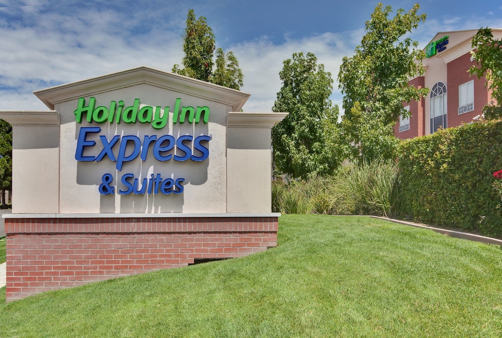 City Express By Marriott Rancho Cucamonga - photo 18