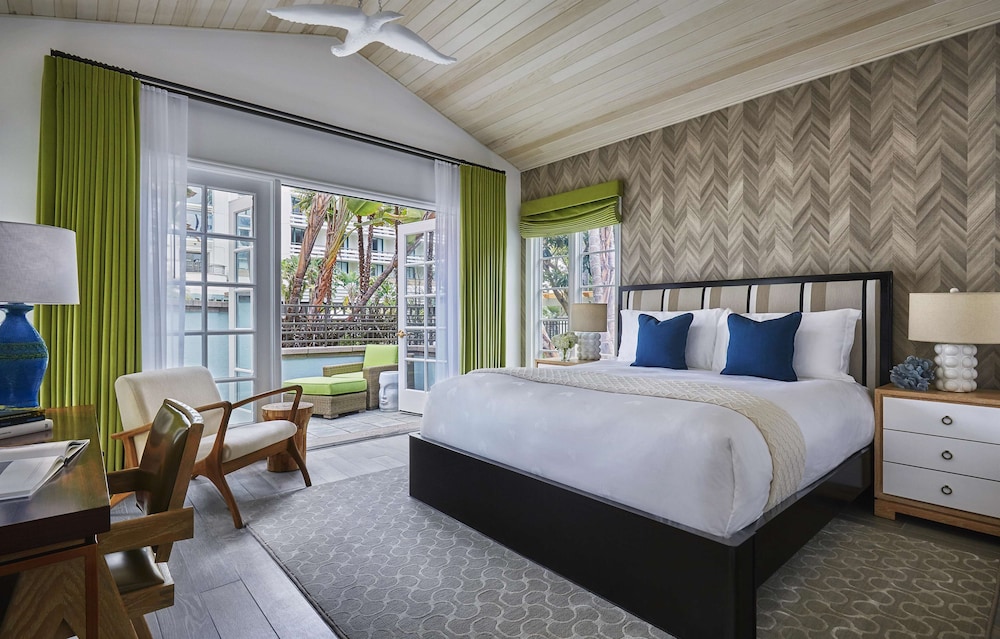 Fairmont Miramar Hotel - photo 13