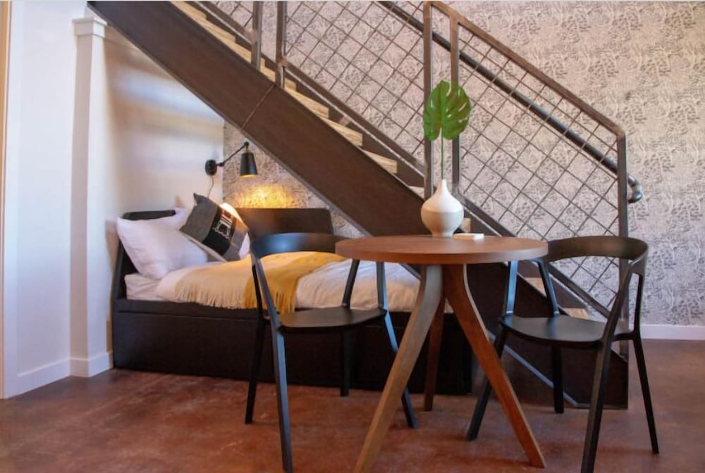 Kestrel Hotel - photo 17