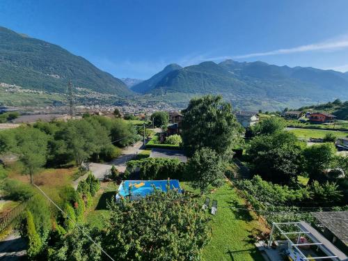 MARY HOUSE Panorama relax garden With Free Parking — 4-Star Luxury Hotel in Sondrio, Italy