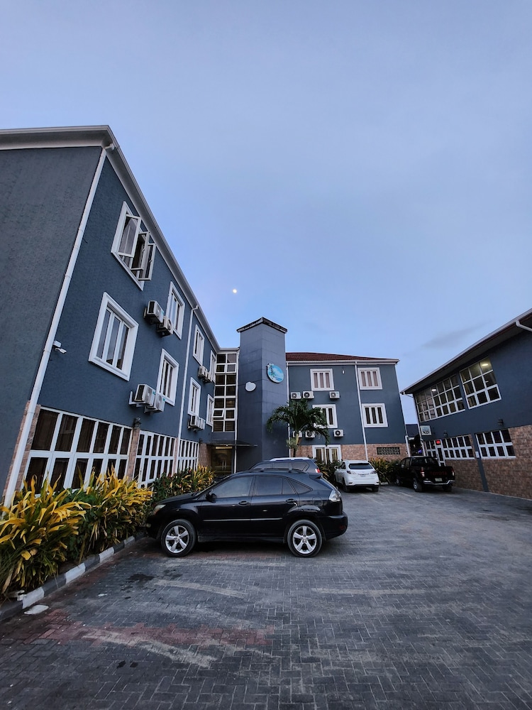 Atlantic Palms Suites in Ikeja, Nigeria