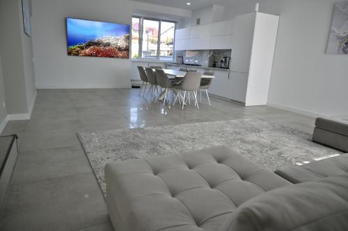 Luxury home with modern interior perfectly located — 4-Star Luxury Hotel in Chisinau, Moldova