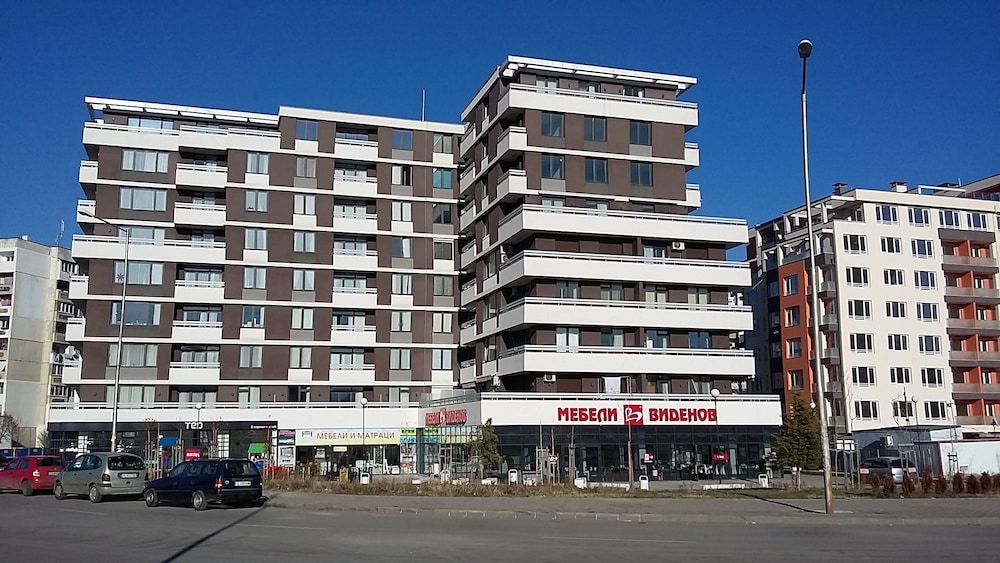 Apartments Mladost 1A 554