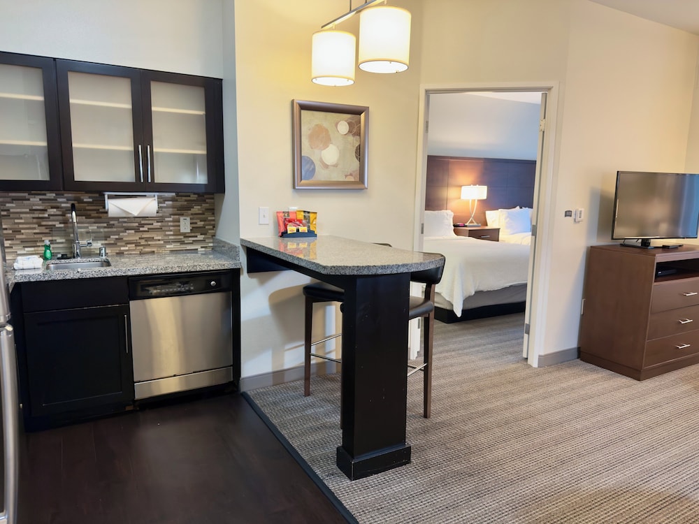 Staybridge Suites Carlsbad by IHG - photo 20