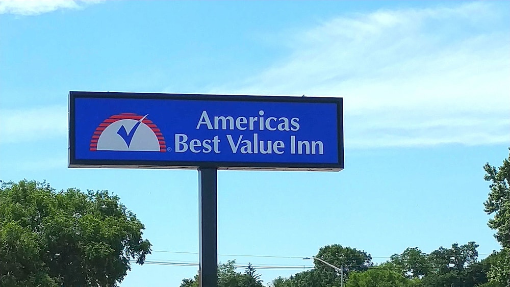 Americas Best Value Inn Webster City - photo 29