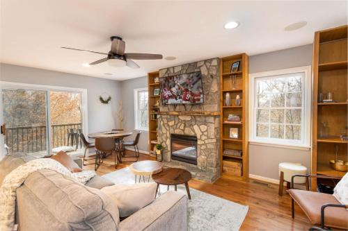 Whiskey Ridge - carbon neutral hotel in Boone