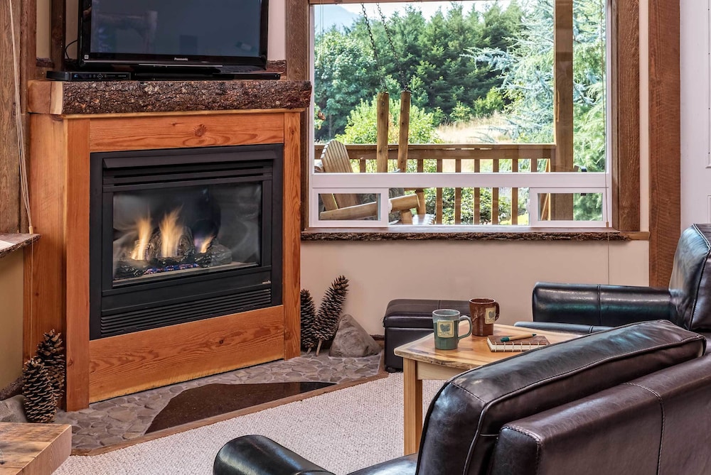 Carson Ridge Luxury Cabins - photo 35
