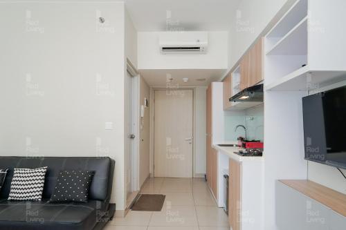Redliving Apartemen Springlake Summarecon Novi Rooms Tower Freesia