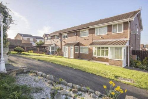 Hillview Home From Home — 4-Star Luxury Hotel in Middlesbrough, United Kingdom