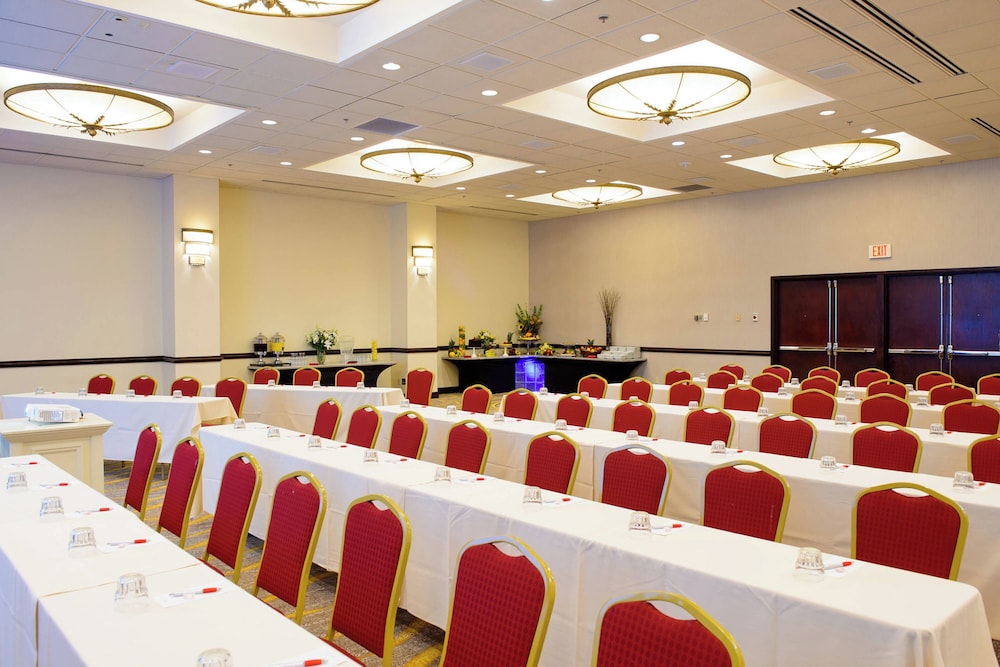 Marriott Rochester Mayo Clinic - photo 42