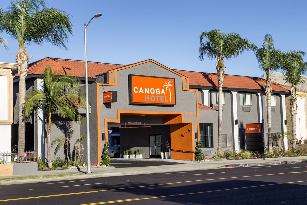 Canoga Hotel - photo 12
