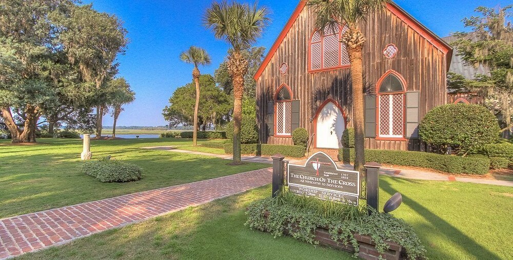 Old Town Bluffton Inn - photo 23