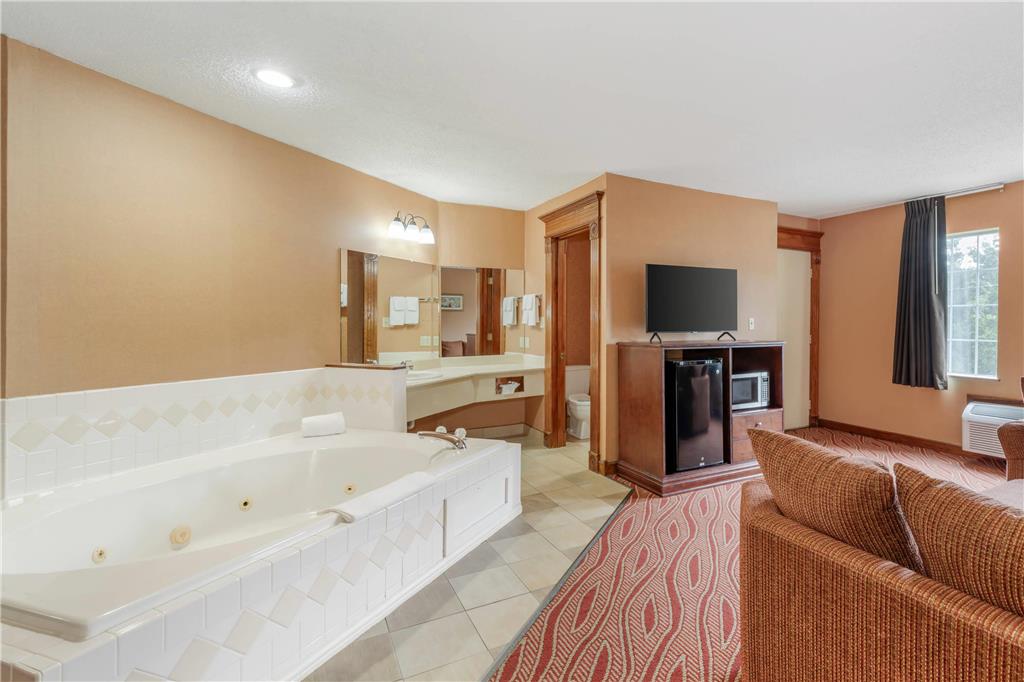 Quality Inn Eureka Springs South - photo 66