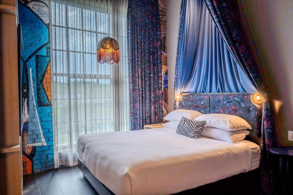 The Radical Asheville Tapestry Collection by Hilton - photo 36