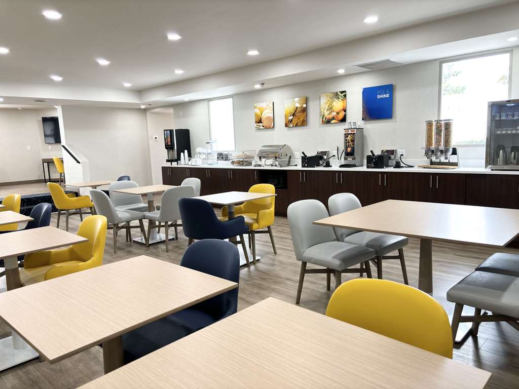 Comfort Inn Marietta Atlanta near Ballpark Galleria - photo 13